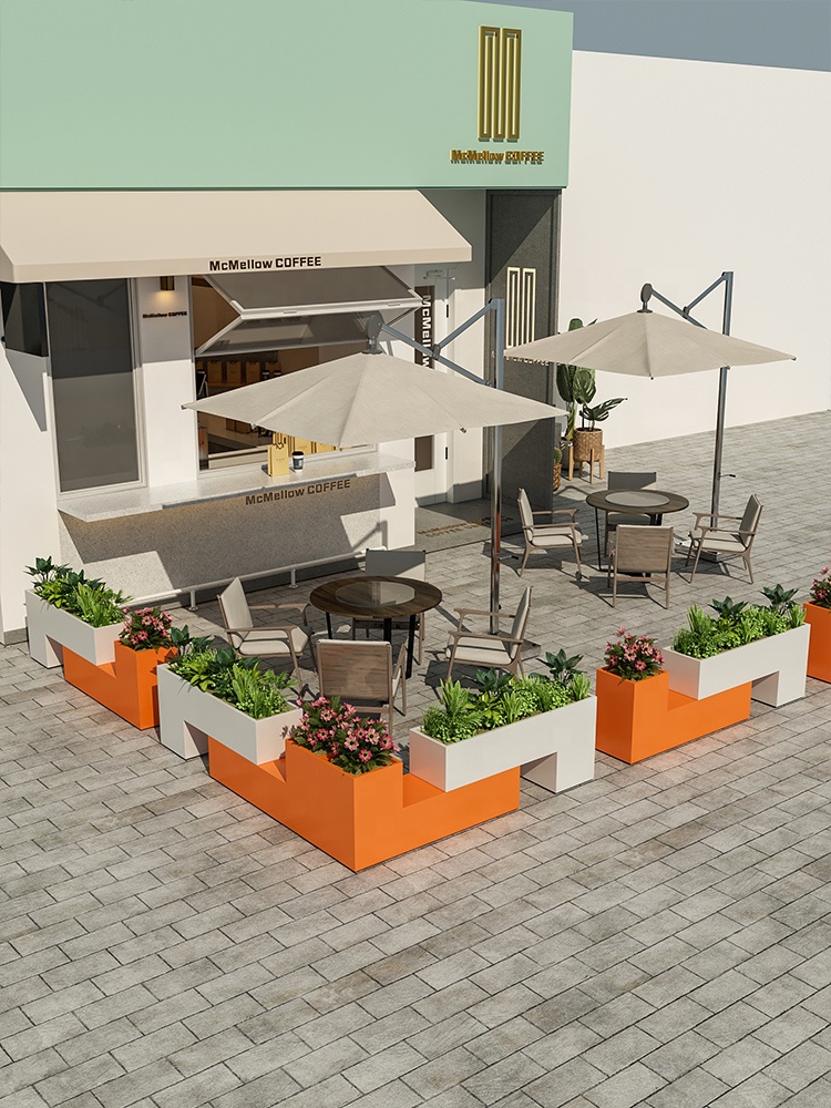 Outdoor Furniture In Store - Buiten plantenbakken van smeedijzer, scheidingswanden, plantenbakken
